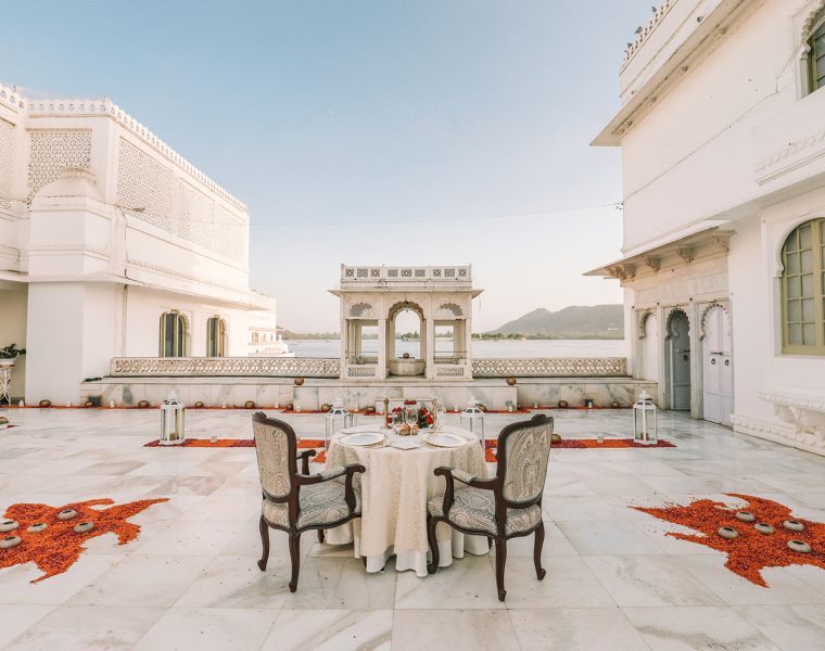 Notout taj lake palace 1