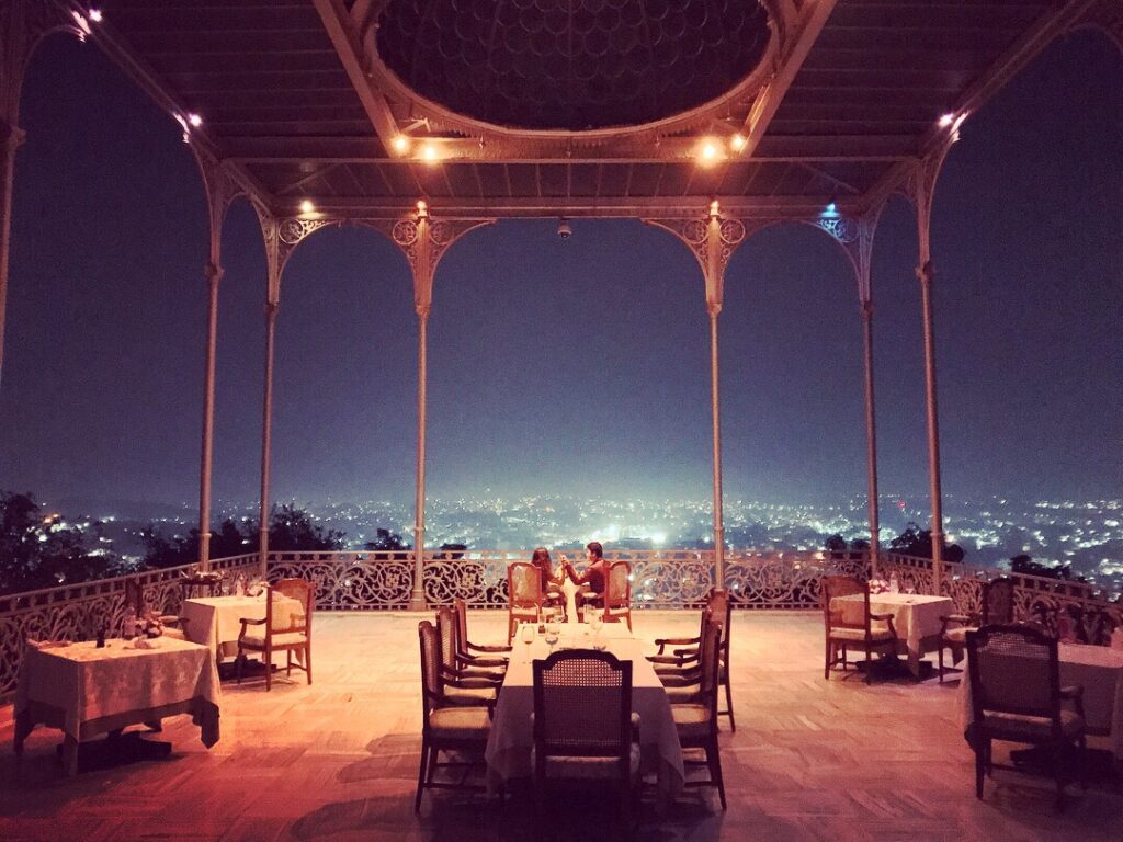 10 Of India’s Most Romantic Restaurants 5 Gol bungalow falknuma palace romantic restaurant