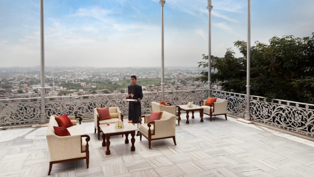 10 Of India’s Most Romantic Restaurants 6 Gol bungalow falknuma palace romantic restaurant