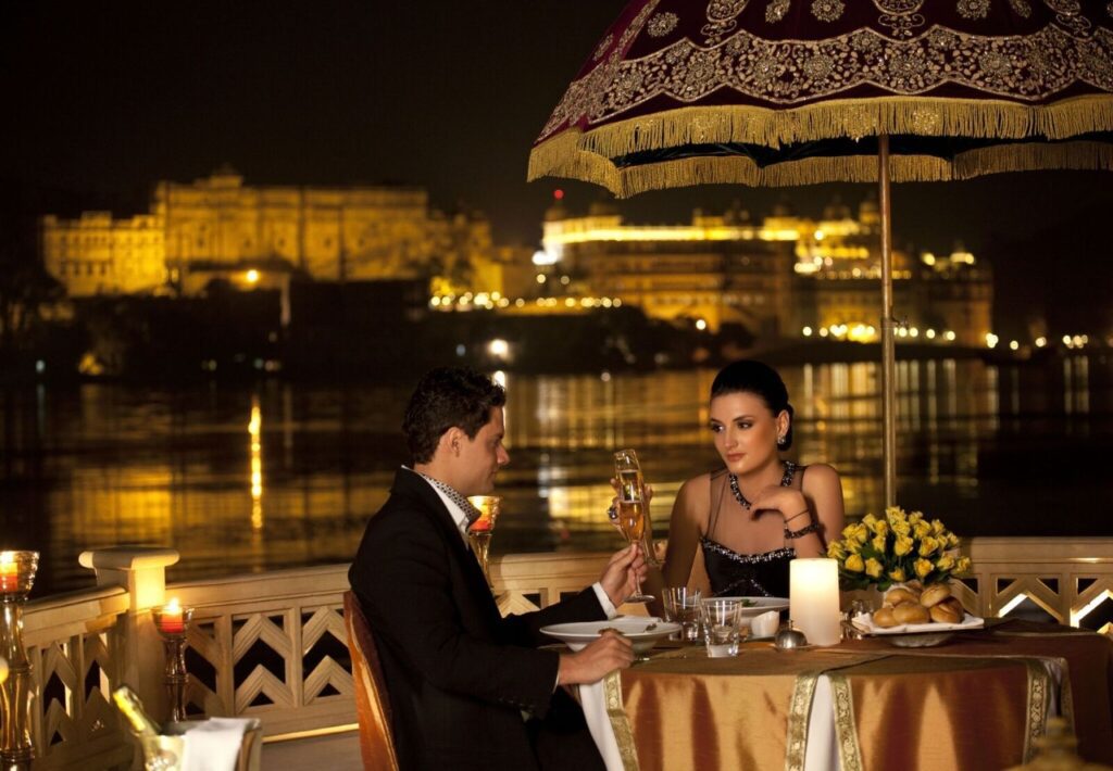 10 Of India’s Most Romantic Restaurants 13 Sheesh mahal leela udaipur romantic restaurant