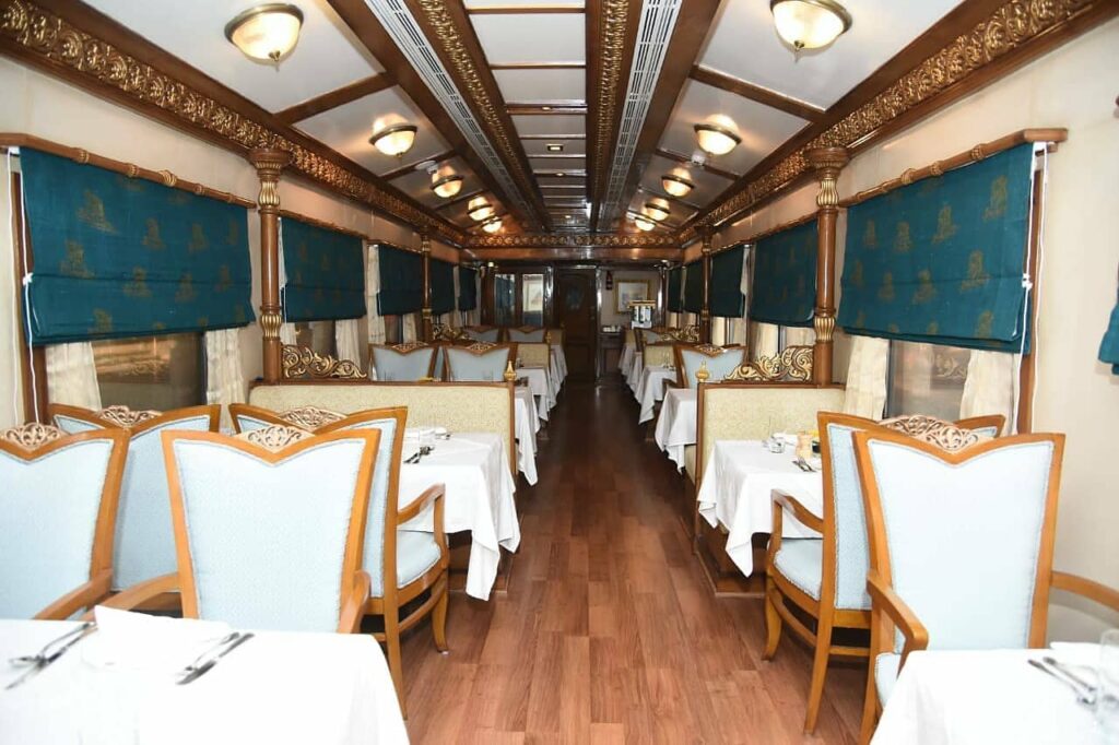 Journey Across South India In The Luxurious Golden Chariot 4 Dining