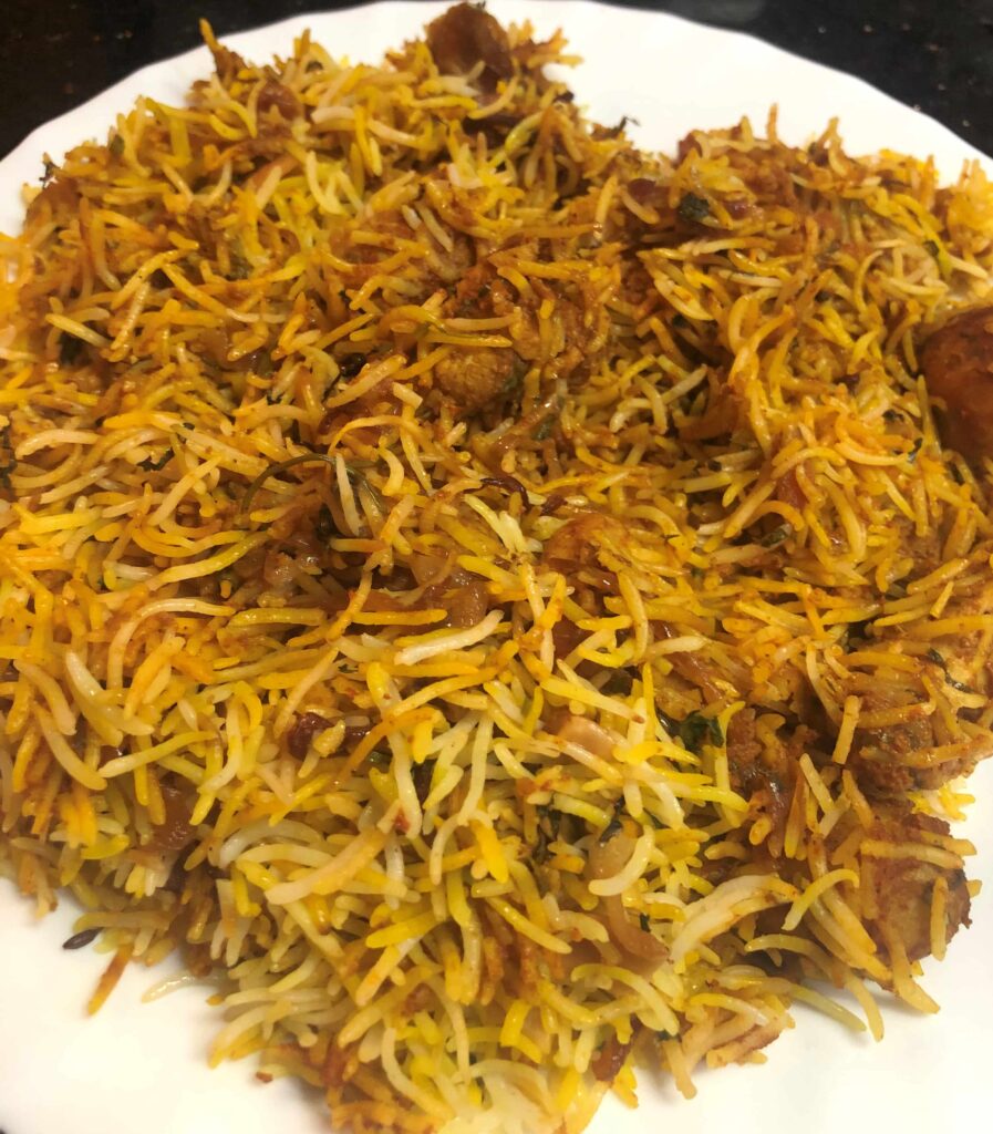 Lucknowi chicken biryani