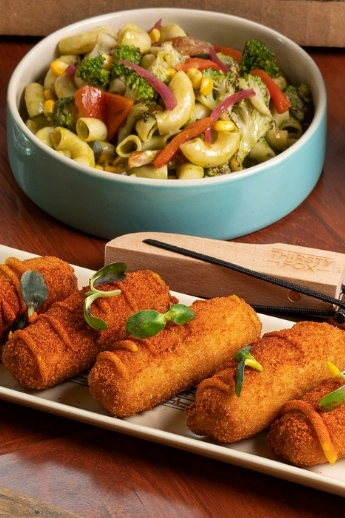 Thirsty Fox Launches Kipp, Its Newest Cider 6 Ham croquettes and macaroni salad