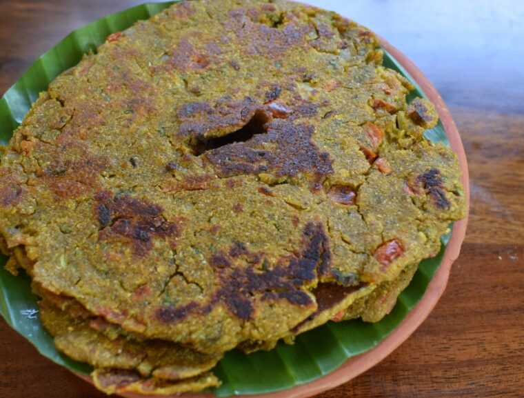 Jowar masala paratha at naad wellness