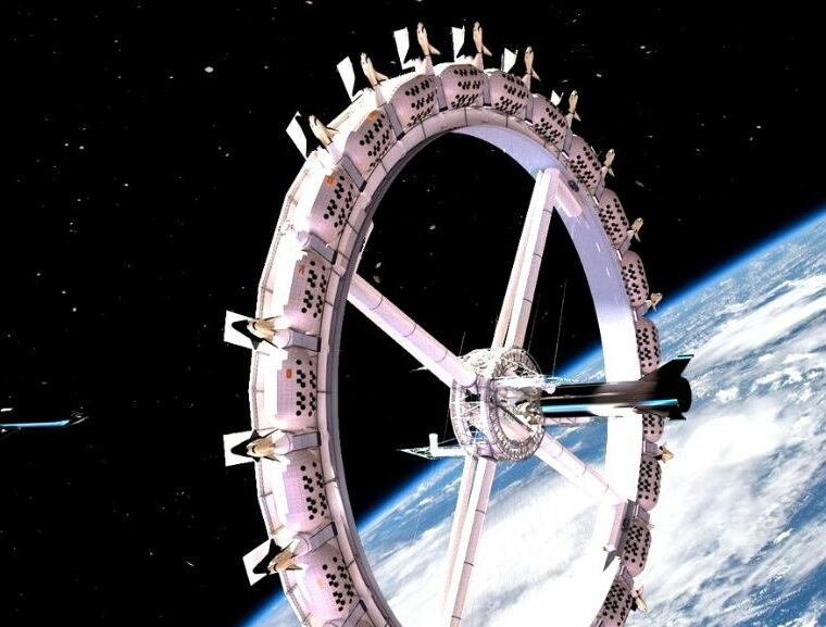 Voyager station, space hotel