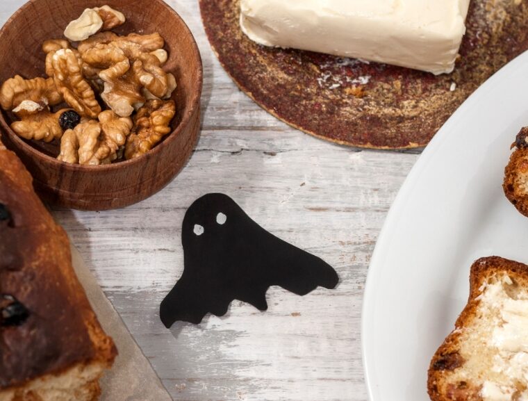 Barmbrack for an irish halloween