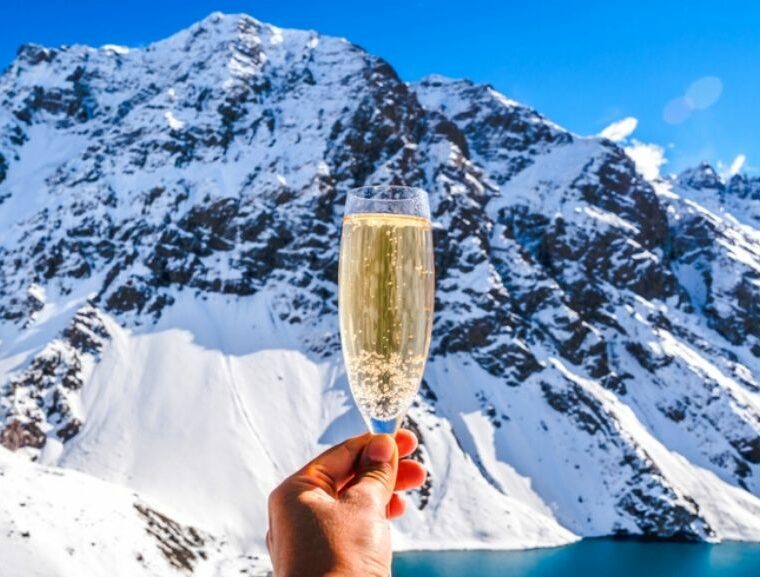Winter travel, ski, apres ski, luxury travel, winter