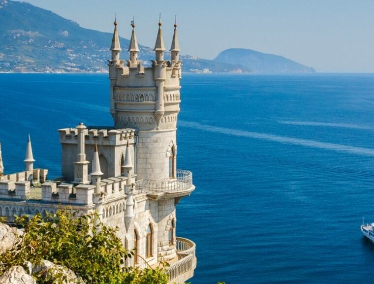 Architectural gems built in the name of love