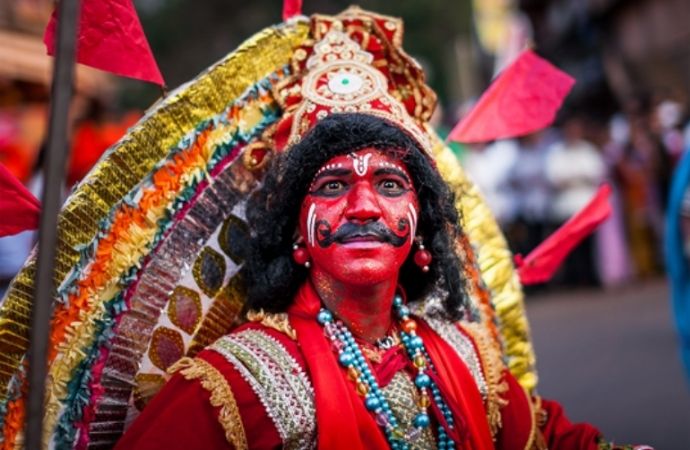 Known as 'shigmo' in goa, the festival is marked by colourful parades, musical shows, and night-time fares.