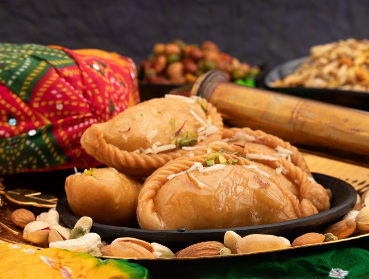 A holi special mawa gujiya recipe
