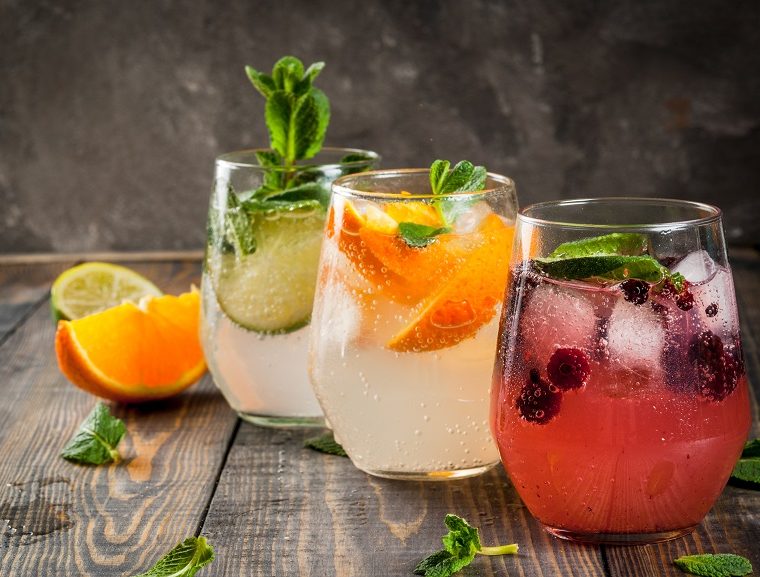 5 gin cocktails with roku for a perfect weekend