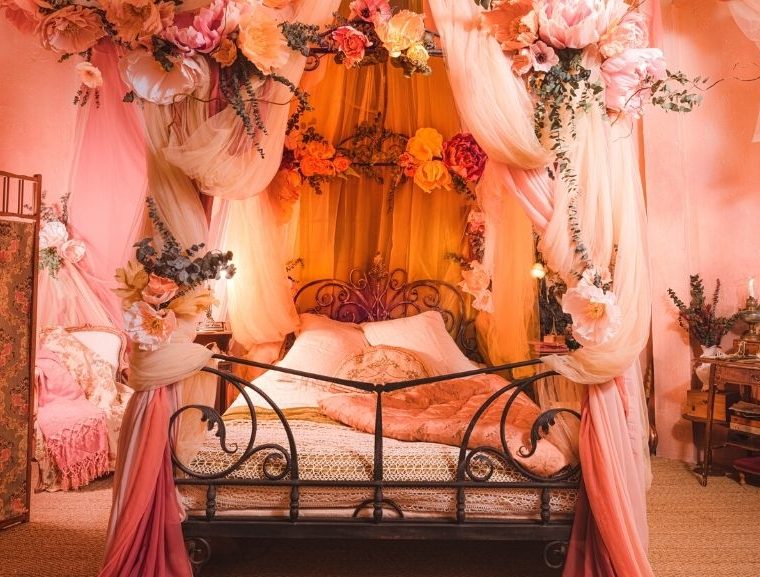 Moulin rouge, paris, france, cancan, airbnb, pigalle, cabaret