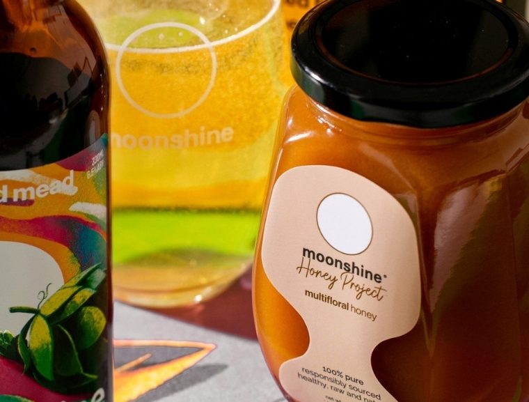 Hopped mead and sidr honey from moonshine meadery