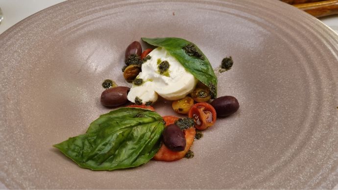 There’s A New Italian Restaurant In Nashik 4 Burratina salad.