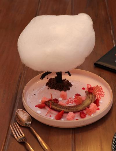 From Tokyo To Goa 6 Sakura tree is a disappointing dessert.