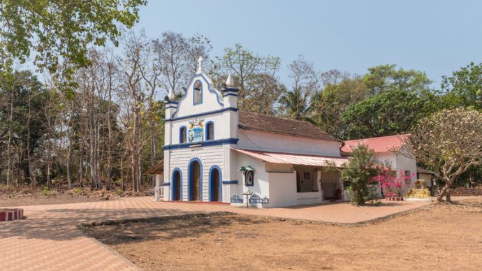 This Forlorn Fort In Goa Has A Connection With Hindu God Rama! 5 Capela de santo antóni