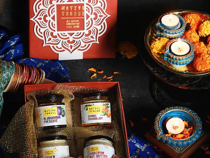 Diwali Gift Hampers: From Handmade Goodies To Indulgences, Here Are Our Top Picks! 14 Native tongue