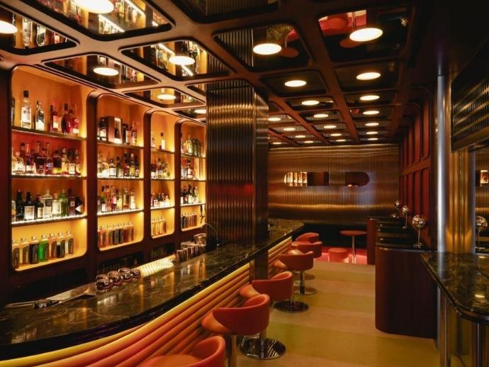 Night hawk singapore pub