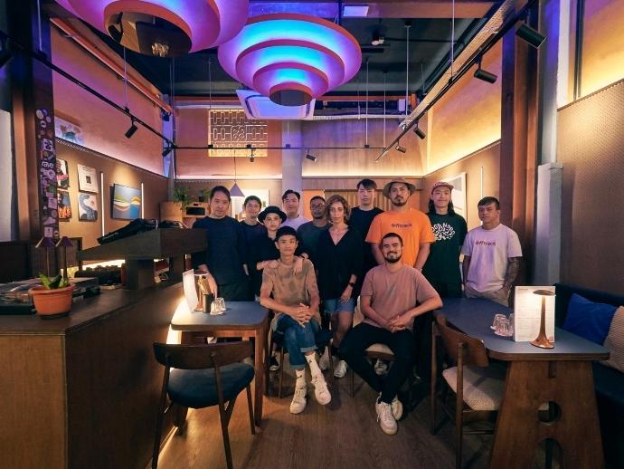 Offtrack bar singapore