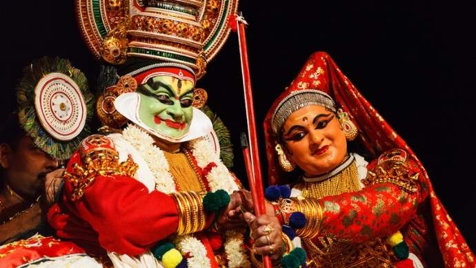 The Ramayana: An Epic Tying Seven Southeast Asian Countries Together! 3 Versions of ramayana in india