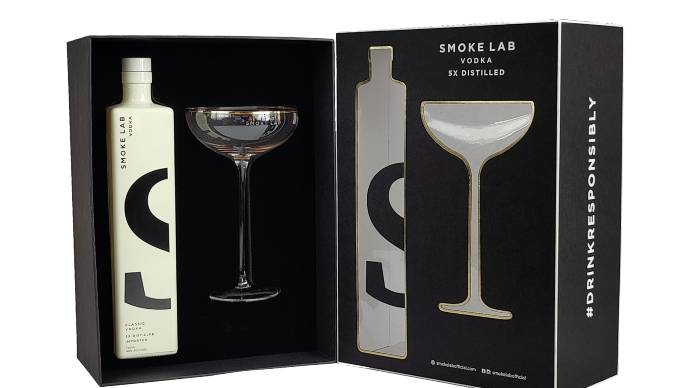 Pep Up Your Diwali Party Spirit With The Best Spirits And Cocktails Ever 7 Smoke lab vodka gifting