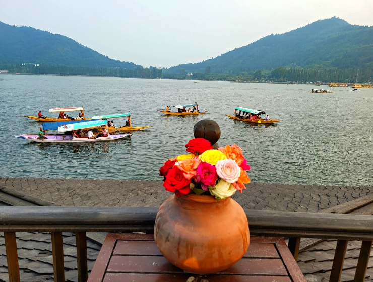 Sukoon, srinagar, kashmir, sukoon houseboat