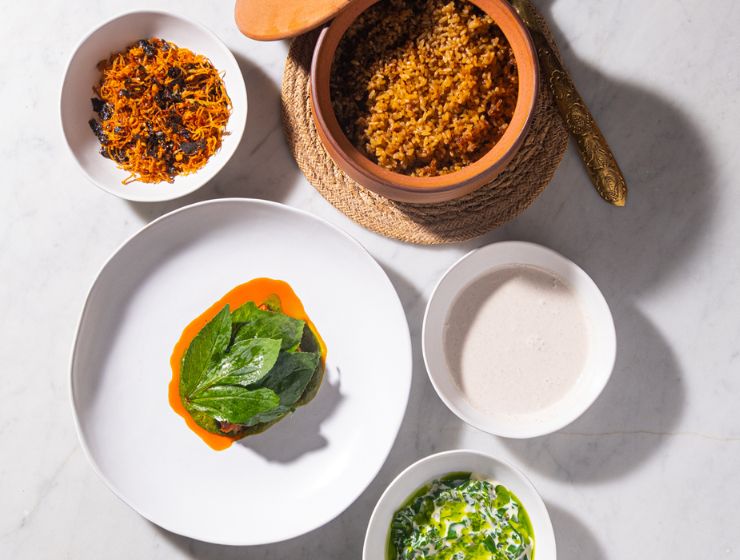 Feature masque mumbai