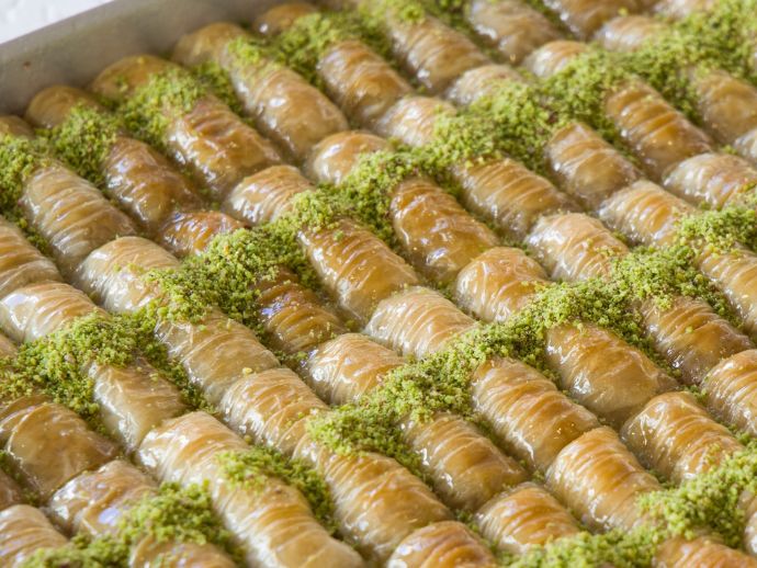 Baklava at kunafa, delhi. Image credit: instagram.