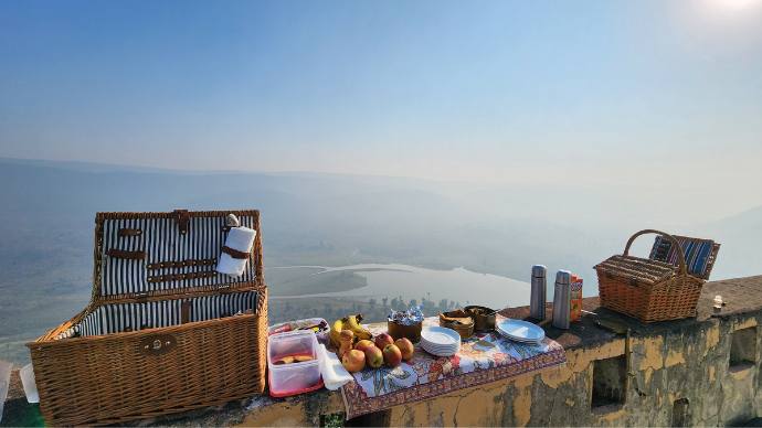 Sariska: Of Wild Encounters And A Vanishing Heritage 8 Breakfast at kankwari fort