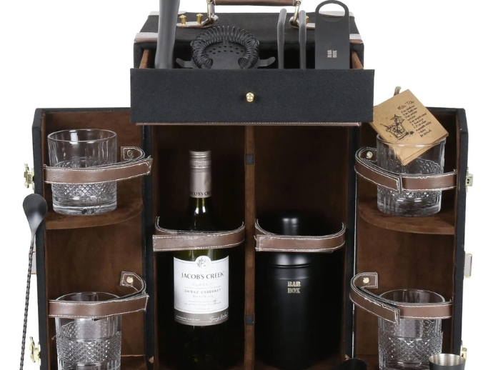 12 Christmas Gifts For The Ultimate Whisky Enthusiast 8 Whisky portable bar cabinet
