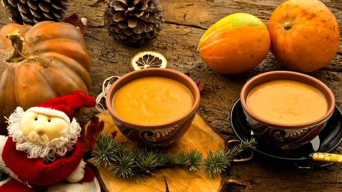 Delectable Dishes That You Can'T Resist In The Christmas Markets Of Switzerland 4 Christmas