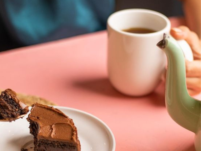 13 Cafes In Mumbai, Delhi And Bengaluru For A Hot Chocolate Fix This New Year 2 Chai hot chocolate by le15 patisserie. Image: instagram.
