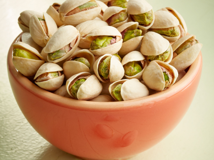 The Only Christmas Gift Guide In India You Need This Season 5 California-grown american pistachios make for a healthy gift this christmas. Image: american pistachio growers.