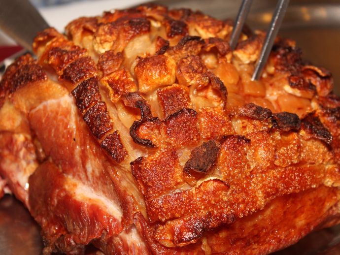 Indian Chefs Reveal What A Merry, Mouthwatering Christmas In India Looks Like On The Food Tables Across Communities 5 Roasted pigling is something that’s traditionally had for christmas in goa, says chef rahul gomes pereira. Image: pixabay.