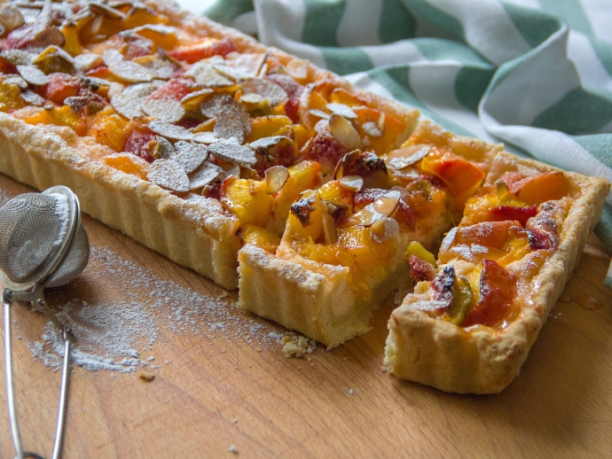 Hyderabad: 19 Best Bakeries And Patisseries In The City 4 Universal restaurant and confectionary, hyderabad
