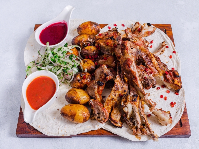 Azerbaijani Cuisine: A Colourful Kaleidoscope Of Flavours 7 Azerbaijan cuisine lavash