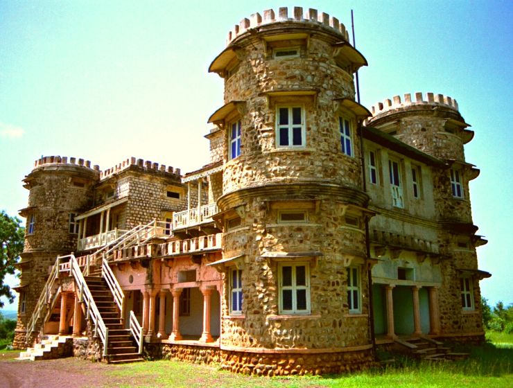 The Mysterious Castle That Time Forgot 12 George castle, madhya pradesh