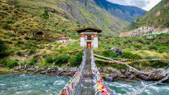 5 Travel-Inspired Fragrances That Will Take You Around The World! 10 Bhutan