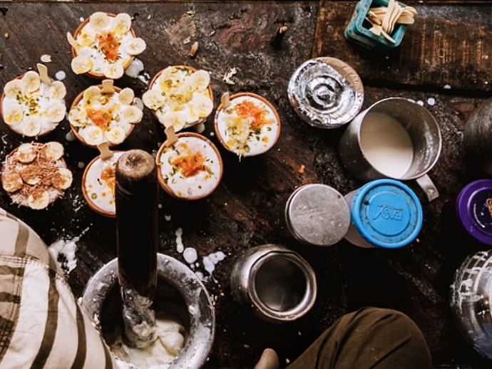 A Culinary Tour Of Varanasi With Chaat, Lassi, And A Lot More 3 Varanasi blue lassi